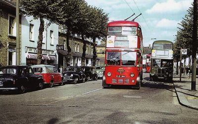 Cecil Cafe with trolleybus passing, c.1958
Keywords: trolleybuses;road transport