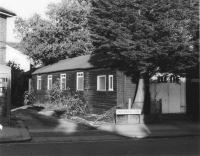 Jubilee Hall exterior, 1986
Jubilee Hall in 1986 before renovation by the Enfield Preservation Society
Keywords: Jubilee Hall;Parsonage Lane;EPS;Enfield Preservation Society;Enfield Society;TES;huts;buildings;EP1