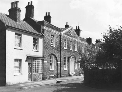 23 Gentleman's Row
Keywords: Gentlemans Row;conservation areas;Archway House;1750s;Grade II listed