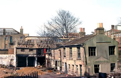 Early 19th century cottages
These later became Laing's garage before being demolished in 1979 for the Palace Gardens shopping precinct.
