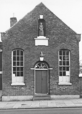 Charity School, Edmonton Church Street
Keywords: schools;Edmonton;statues