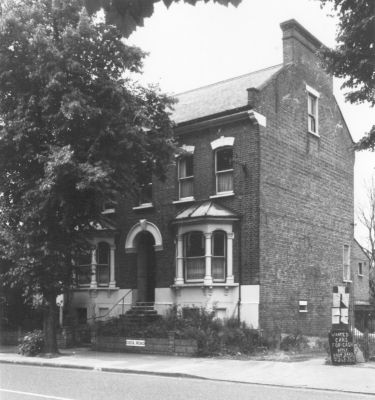 Cecil Road
A Victorian house which stood to the east of the car park exit. Latterly used as the British Legion Headquarters until they moved to Holtwhite's Hill. Until its demolition in 1979 it was used by various organisations as temporary premises. On the extreme right is the entrance to a narrow turning to the very old houses used in latter years by Laing's Garage.
