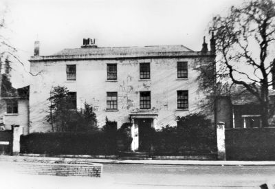 Carlton House, Baker Street, Near Tenniswood Road, about 1960
"The house of Dr. Ridge until demolished in 1960s to build houses in the gardens" - [i]Walters, 2010-11-29[/i]
Keywords: demolished buildings;houses