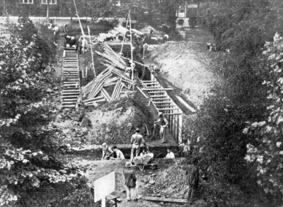 Trenches dug in the Library Green for use as air raid shelters, 1939
Keywords: 1930s;World War II;greens