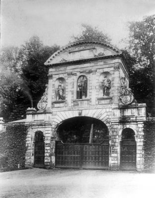 Temple Bar
Keywords: demolished buildings;historic buildings;gateways