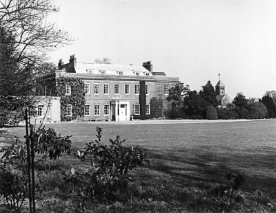 Capel Manor House
Keywords: historic houses;educational buildings
