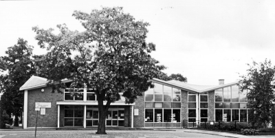 Ridge Avenue Library and clinic
1963, designed by Brian van Breda. - [i]Treasures of Enfield[/i], page 123
Keywords: libraries;health centres