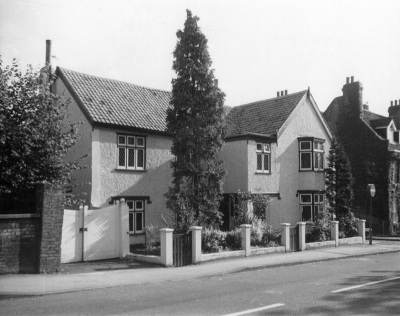 Goat House
The former Goat pub, once thatched and weatherboarded
Keywords: pubs;houses