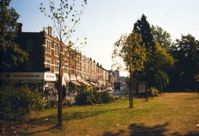 Library Green looking east along Church Street, 1975
Keywords: 1970s;greens;shops