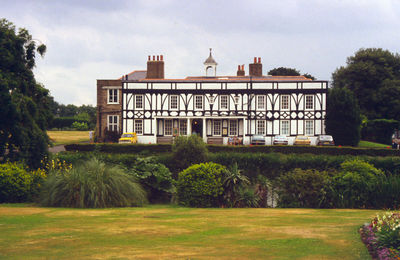 Broomfield House, before the fire, 1983
Keywords: 1980s;historic houses;historic buildings;Grade II* listed