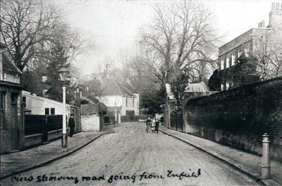 View north along Silver Street near White Lodge
Keywords: 1910s;roads and streets