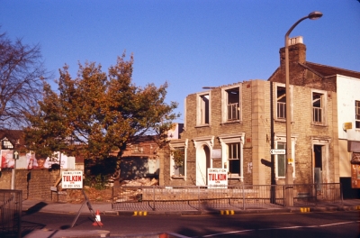 62 Cecil Road and 14 Sydney Road, 1978
Site of a building being demolished.
Keywords: 1970s;demolished buildings;roads and streets