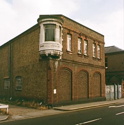 Enfield Gas Company offices, Sydney Road, 1978
Keywords: 1970s;gas;offices