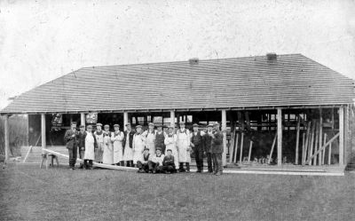 Charlie Wootton D team, Ediswan Lamp Works
Annotation of slide gives title as above, but it is not clear. Date has been obscured by numbering.
Keywords: factories;people;industry