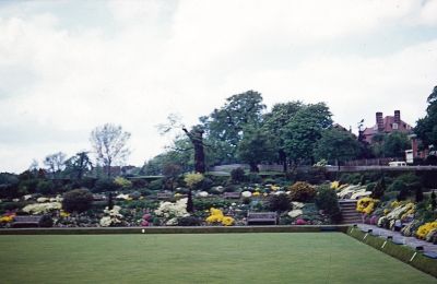Broomfield Park, bowling green and flower beds
Keywords: parks;flowers;bowling greens