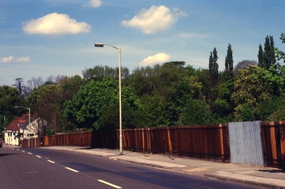 Clay Hill
Between Bramley House and Rose and Crown
Keywords: roads and streets