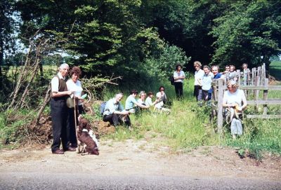 Midsummer madness walk
Enfield to Hertford, June 1973
Keywords: 1970s;walks