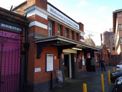 261- Enfield Chase Station
