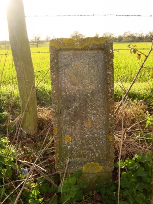 Plaque marking the Ridgeway end of the Jubilee Footpath, March 2016
Keywords: 1970s;footpaths;LC4;plaques;signs