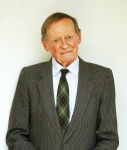 Filename=Dr_Christopher_Jephcott.jpg
Filesize=783KiB
Dimensions=1864x2196
Date added=%496 %19, %2016 Dr_Christopher_Jephcott.jpg