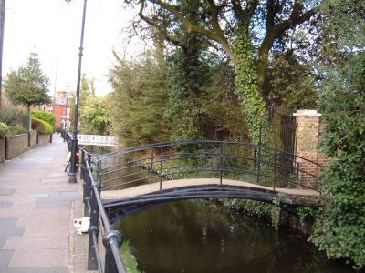 River View, Railings and Bridges (2)
Keywords: locally listed;Chase Side;railings;bridges;New River Loop